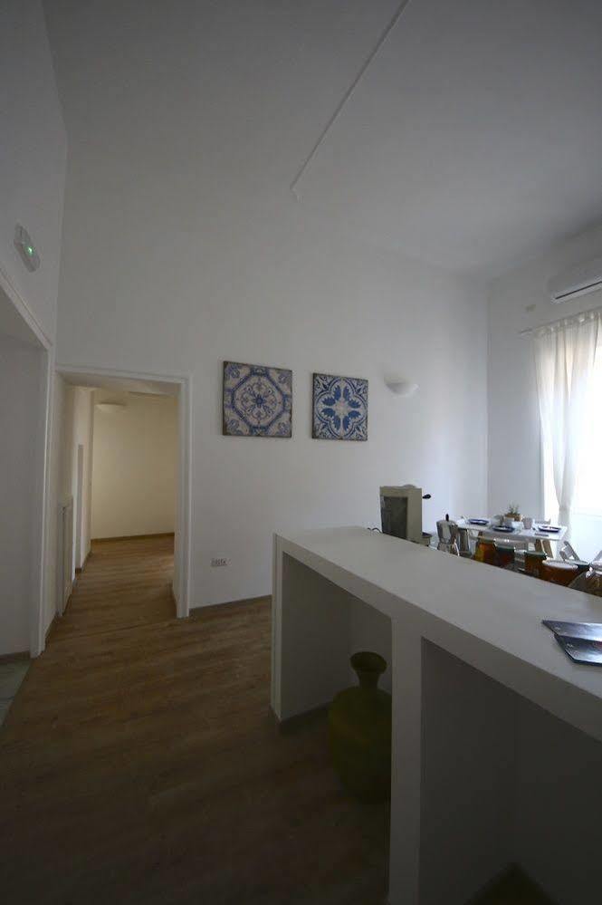 Neapolitan Rooms Buitenkant foto